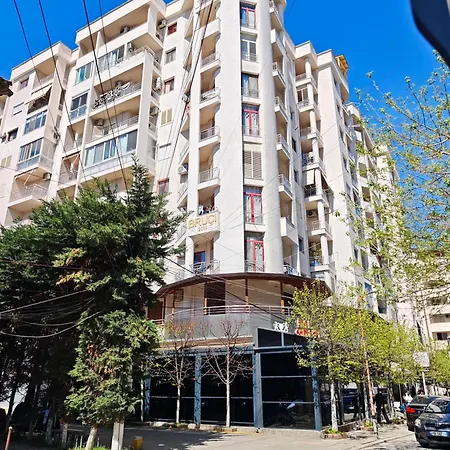 Spacious Family Near *