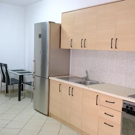 Spacious Family Near Appartamento Durrës